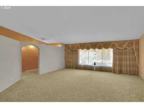 1730 SE Paloma Avenue Gresham OR 97080
