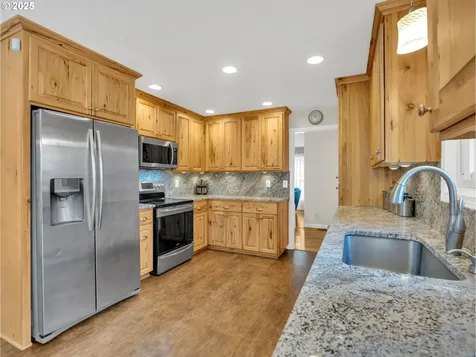 10827 SE 362nd Avenue Boring OR 97009