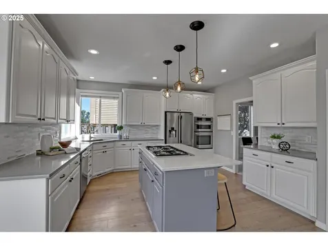 14140 NW Falconridge Lane Portland OR 97229
