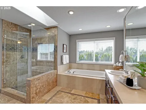 14140 NW Falconridge Lane Portland OR 97229