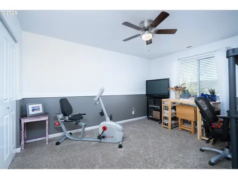 721 N Summerwood Street Roseburg OR 97471