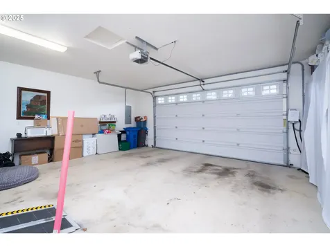 721 N Summerwood Street Roseburg OR 97471