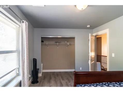 1592 NE Rocky Drive Roseburg OR 97470