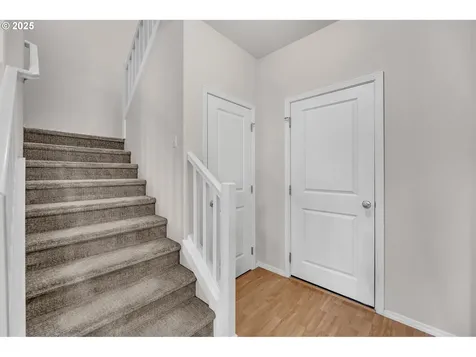 19724 SE 35th Way Camas WA 98607