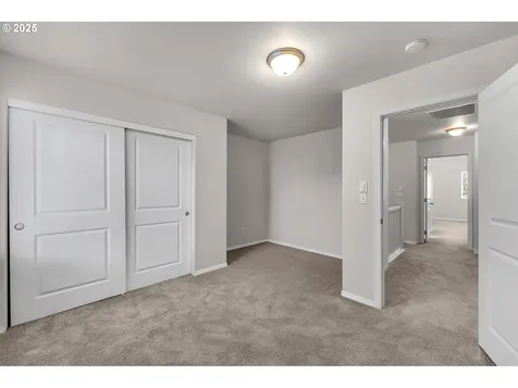 19724 SE 35th Way Camas WA 98607