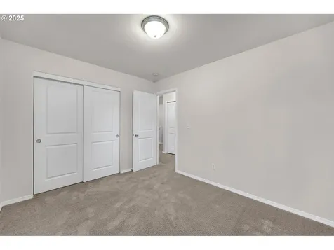 19724 SE 35th Way Camas WA 98607