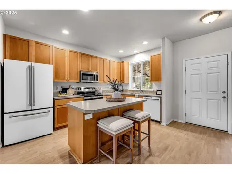 19724 SE 35th Way Camas WA 98607