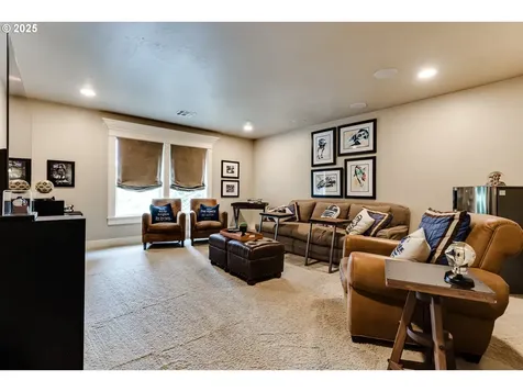 2580 Crowther Drive Eugene OR 97404