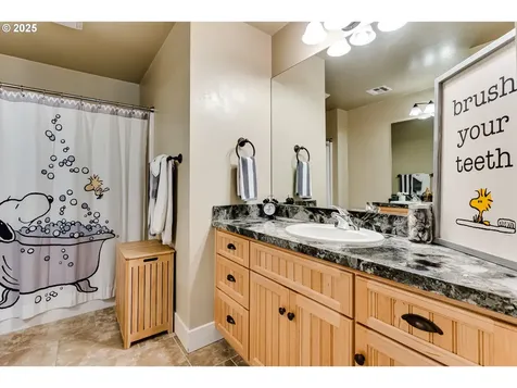 2580 Crowther Drive Eugene OR 97404