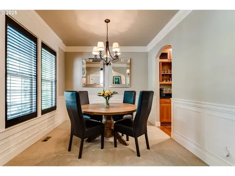 2580 Crowther Drive Eugene OR 97404