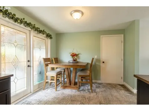 109 Oak Street Amity OR 97101