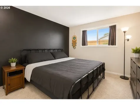 109 Oak Street Amity OR 97101