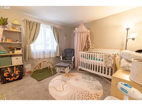 109 Oak Street Amity OR 97101
