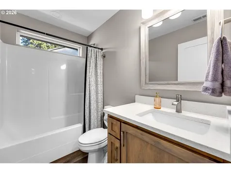 3611 NE Minnehaha Street Vancouver WA 98661