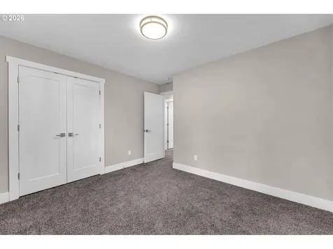 3611 NE Minnehaha Street Vancouver WA 98661