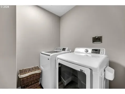 3611 NE Minnehaha Street Vancouver WA 98661