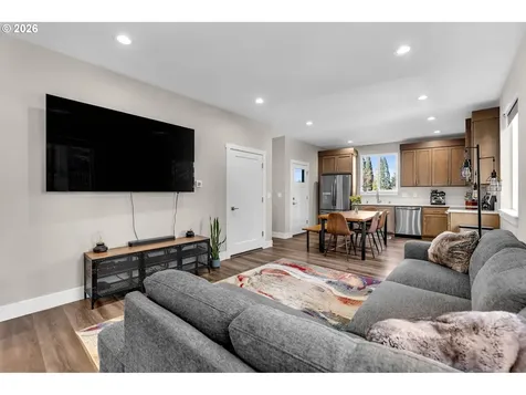 3611 NE Minnehaha Street Vancouver WA 98661