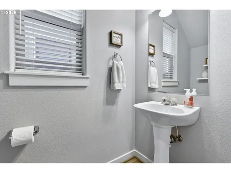 7937 SW Carol Ann Court Portland OR 97224
