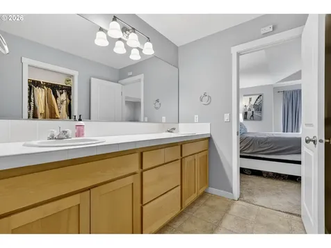7937 SW Carol Ann Court Portland OR 97224