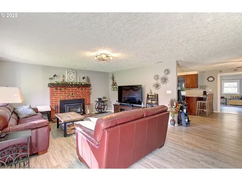 24216 NE 219th Street Battle Ground WA 98604