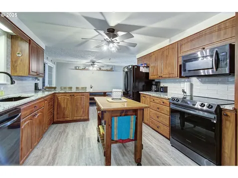 24216 NE 219th Street Battle Ground WA 98604