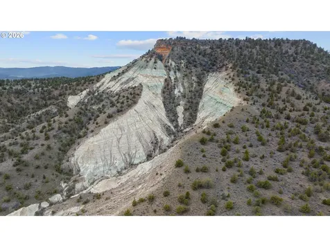 33800 SE Tackman Road Prineville OR 97754