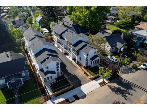 101 NE 78th Avenue Portland OR 97213