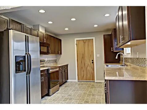 4720 SE 118th Avenue Portland OR 97266