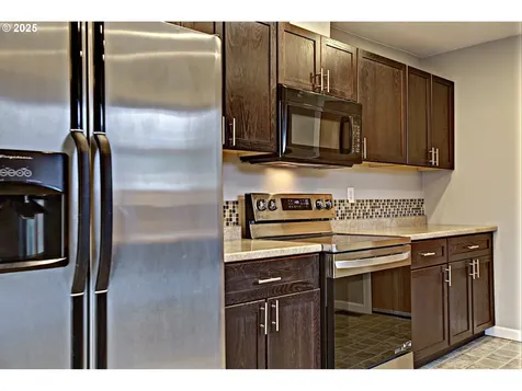4720 SE 118th Avenue Portland OR 97266