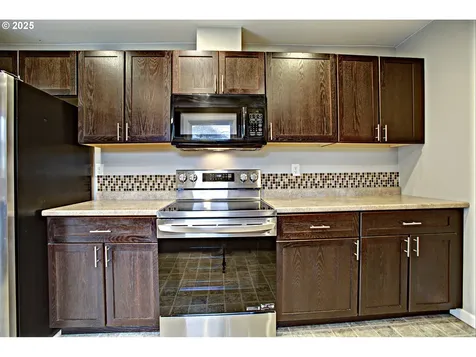 4720 SE 118th Avenue Portland OR 97266