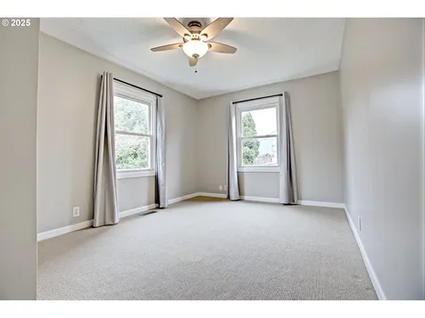 4720 SE 118th Avenue Portland OR 97266