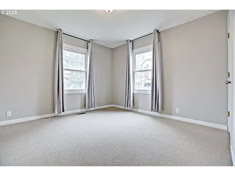 4720 SE 118th Avenue Portland OR 97266