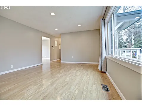 4720 SE 118th Avenue Portland OR 97266