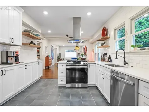 2606 SE 49th Avenue Portland OR 97206