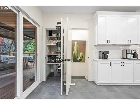 2606 SE 49th Avenue Portland OR 97206