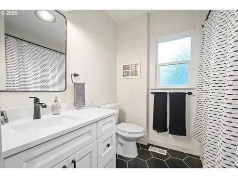 2606 SE 49th Avenue Portland OR 97206