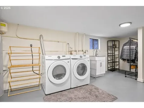 2606 SE 49th Avenue Portland OR 97206