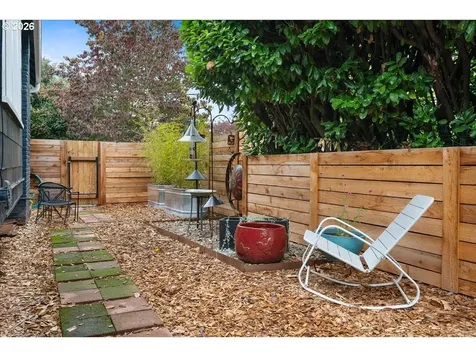 2606 SE 49th Avenue Portland OR 97206