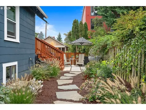 2606 SE 49th Avenue Portland OR 97206