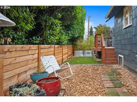 2606 SE 49th Avenue Portland OR 97206