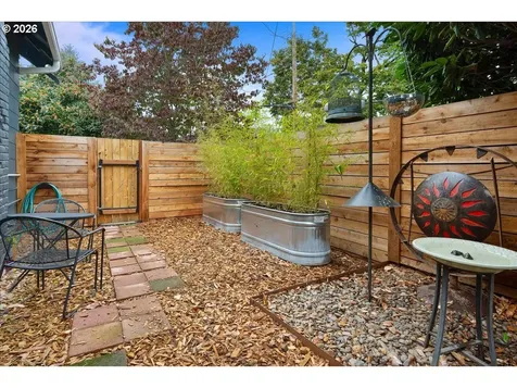 2606 SE 49th Avenue Portland OR 97206