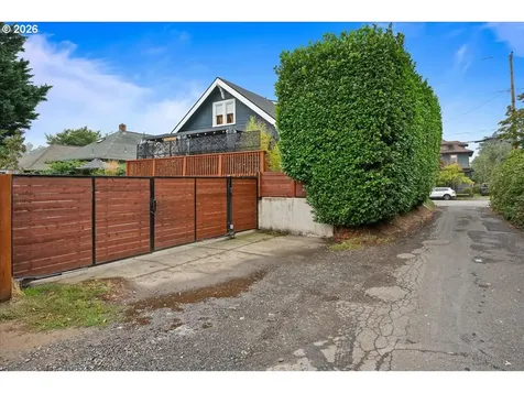 2606 SE 49th Avenue Portland OR 97206