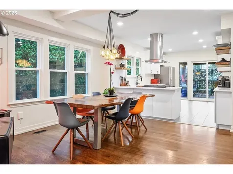 2606 SE 49th Avenue Portland OR 97206