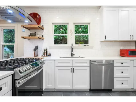 2606 SE 49th Avenue Portland OR 97206