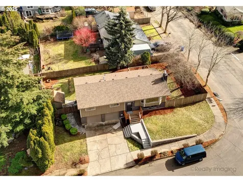 18100 Weaver Court Sandy OR 97055