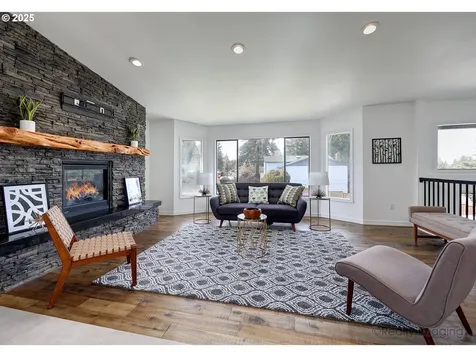 18100 Weaver Court Sandy OR 97055