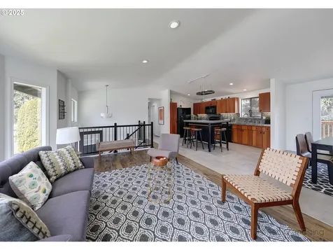 18100 Weaver Court Sandy OR 97055
