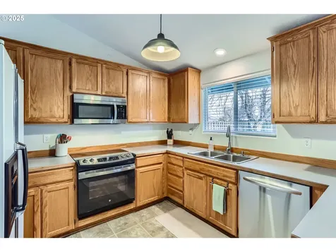 247 S Nectarine Street Cornelius OR 97113