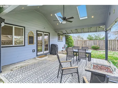 247 S Nectarine Street Cornelius OR 97113