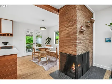 5383 SE Malden Drive Portland OR 97206